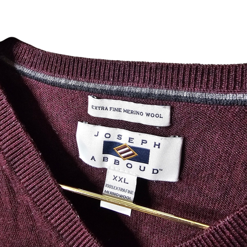 Joseph Abboud 100% Extra Fine Merino Wool Plum Purple V Neck Sweater XXL - Picture 4 of 5